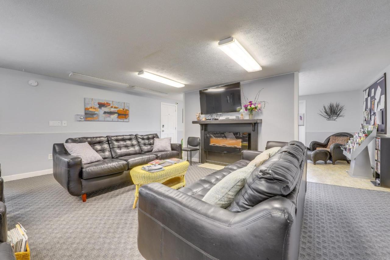 Quaint Condo In Wells With Community Indoor Pool! Extérieur photo