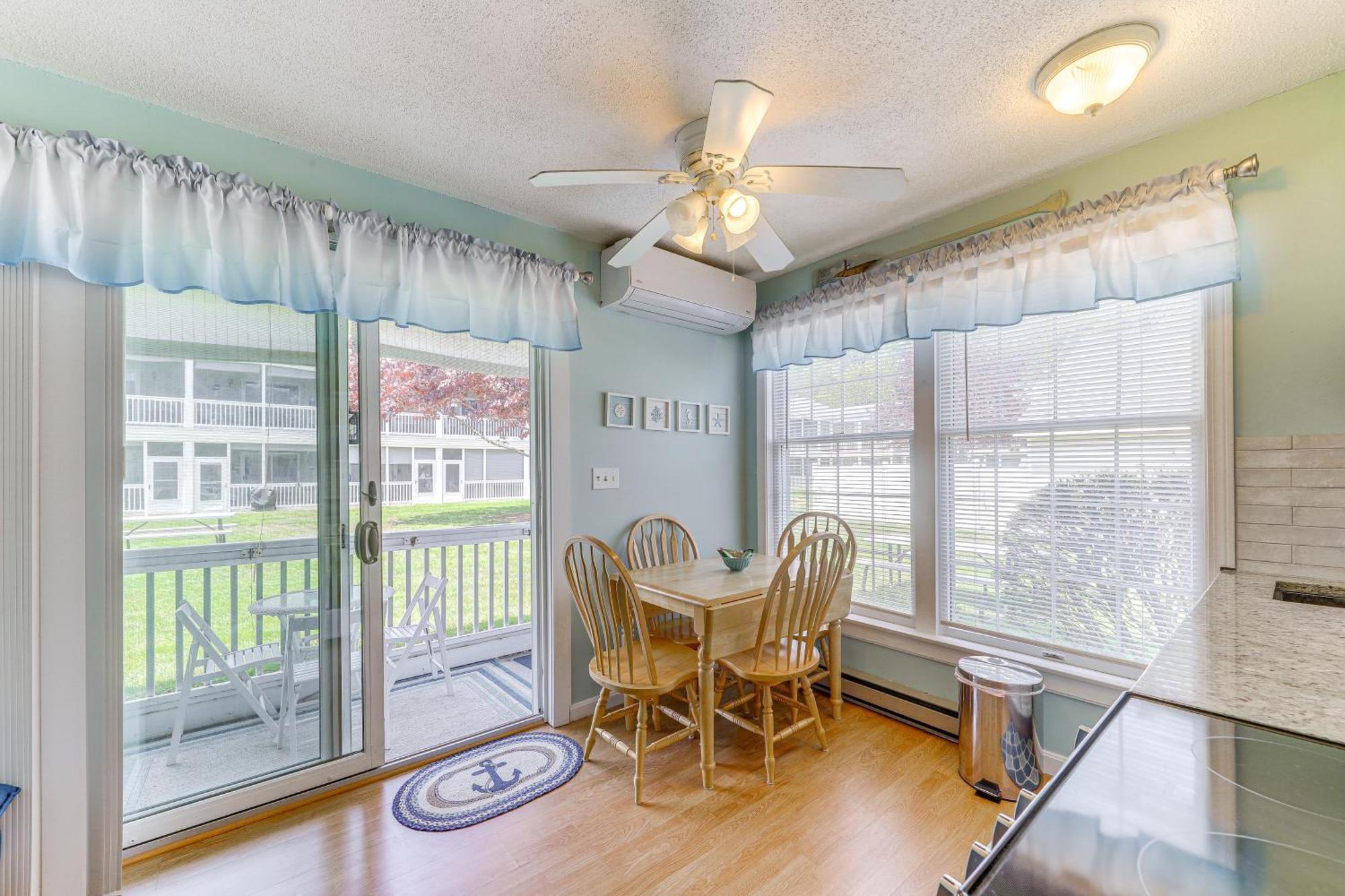 Quaint Condo In Wells With Community Indoor Pool! Extérieur photo